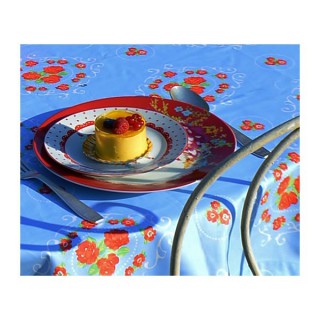 Nappe enduite rétro. Le charme d'une toile enduite à motif vintage 